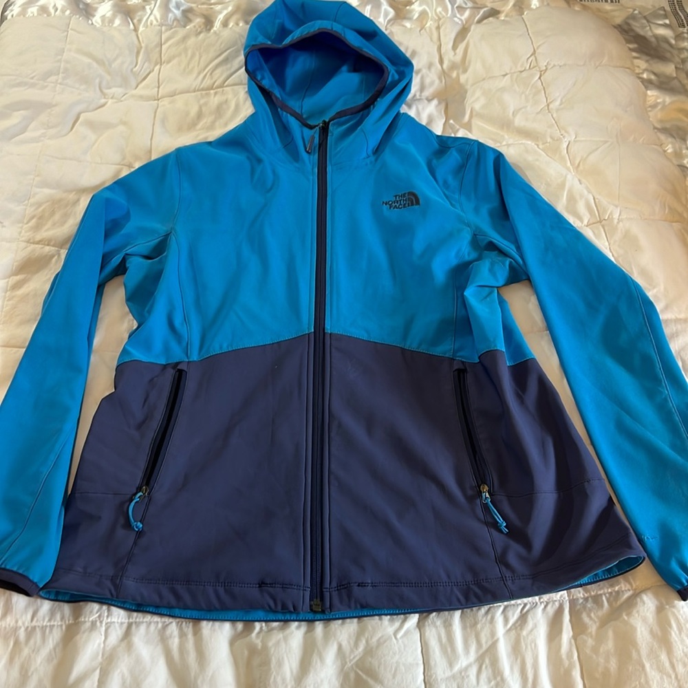 The North Face Lightweight Windwall Zip Up